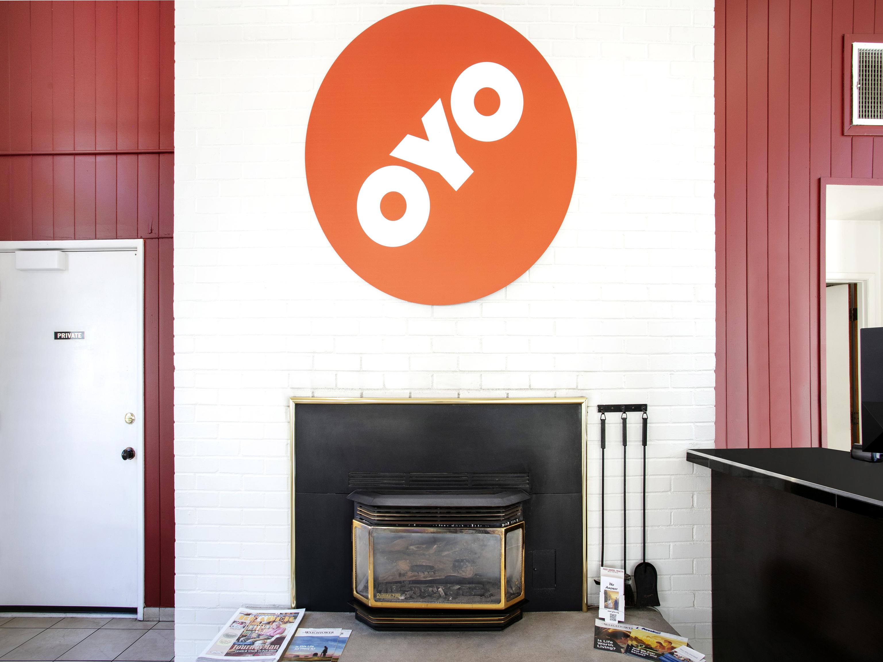 Oyo Hotel 2*